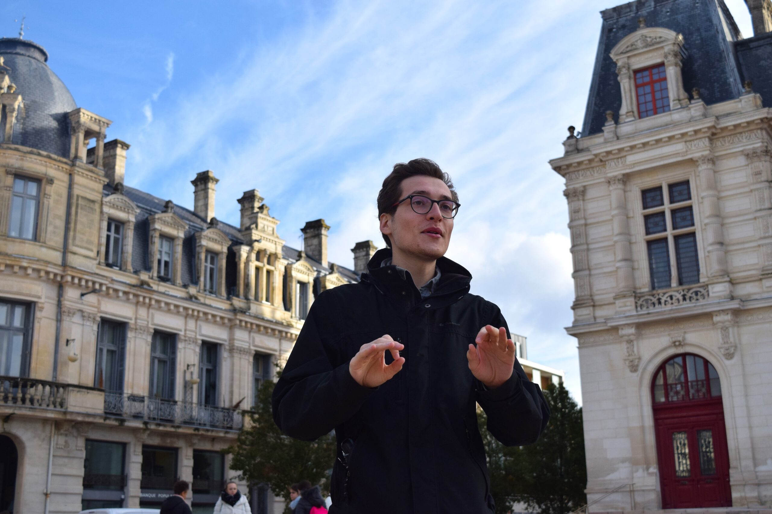 Walking Tour of the Legendary Poitiers