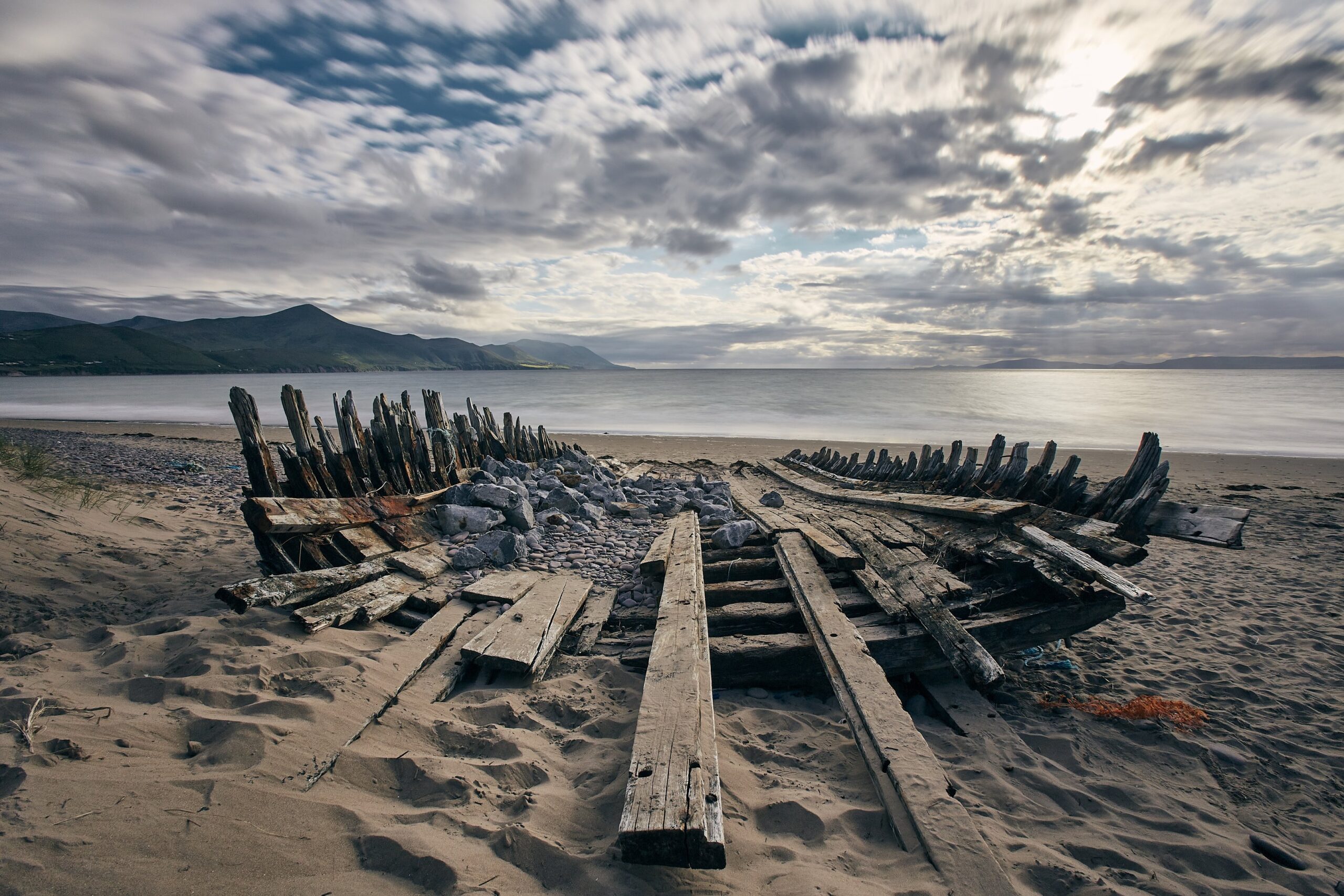 ruins of boats on the beach of dunkirk